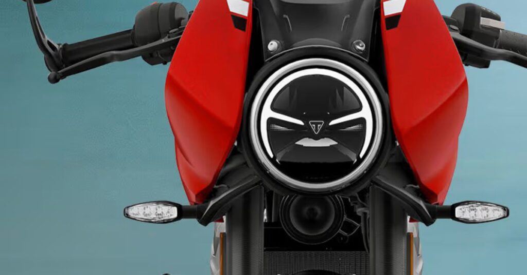 Triumph Thruxton 400