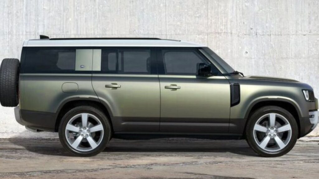 Land Rover Defender 130