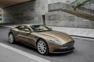 Aston Martin DB11